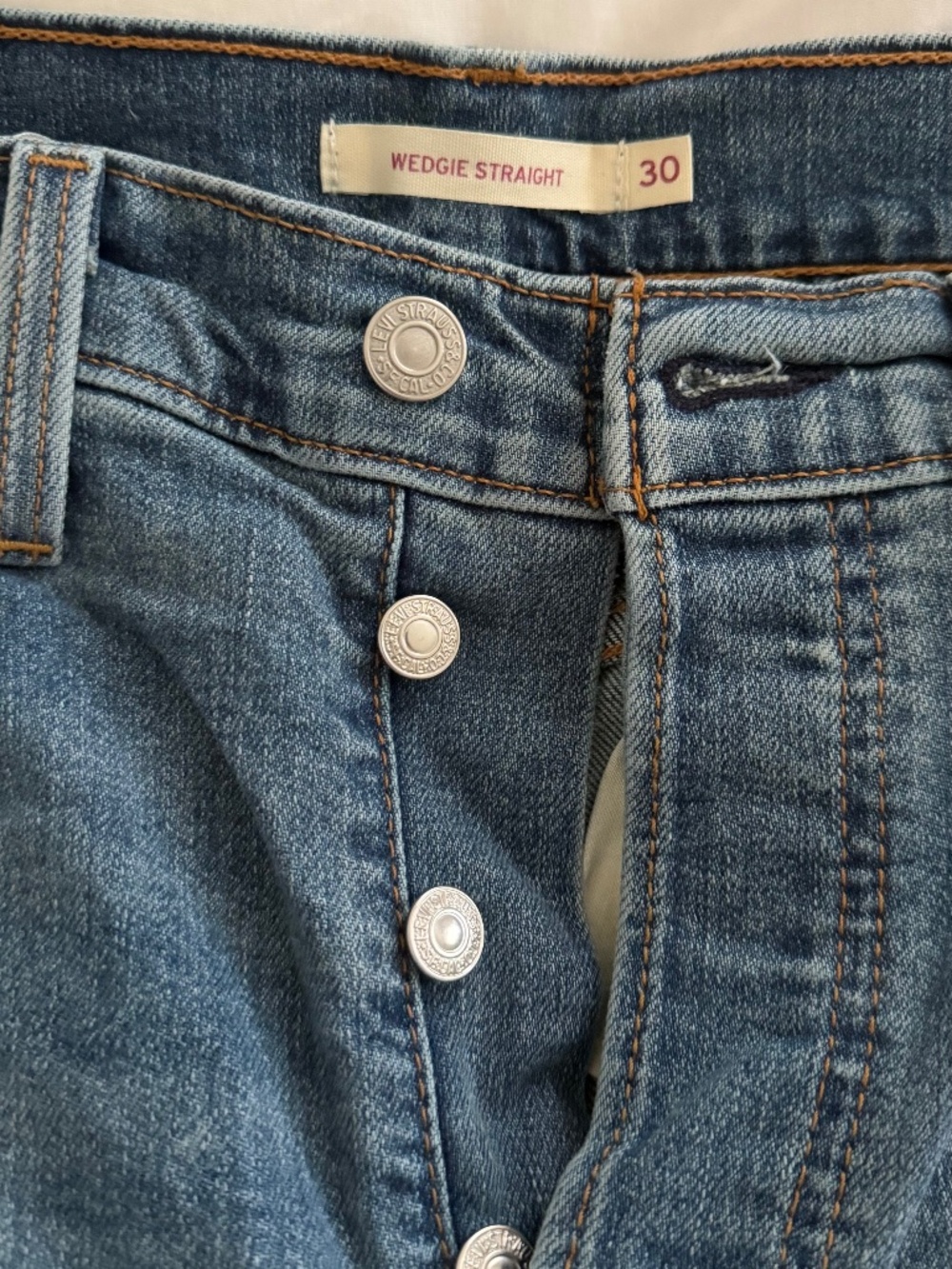 Levi’s Wedgie Straight Jeans - Womens